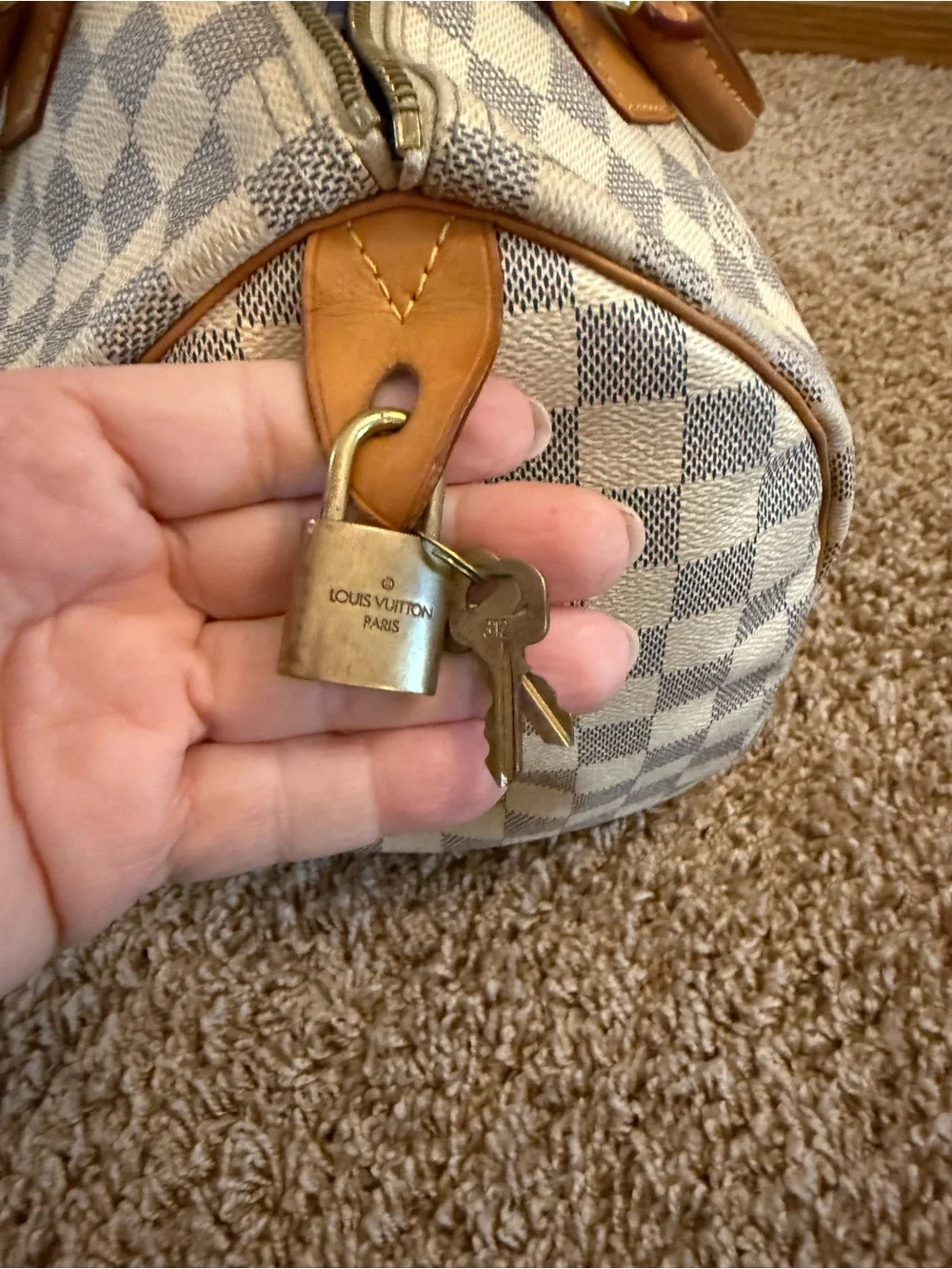 Louis Vuitton Damier Azur Speedy 30 Handbag - Cream/Light Brown - Picture 3 of 16